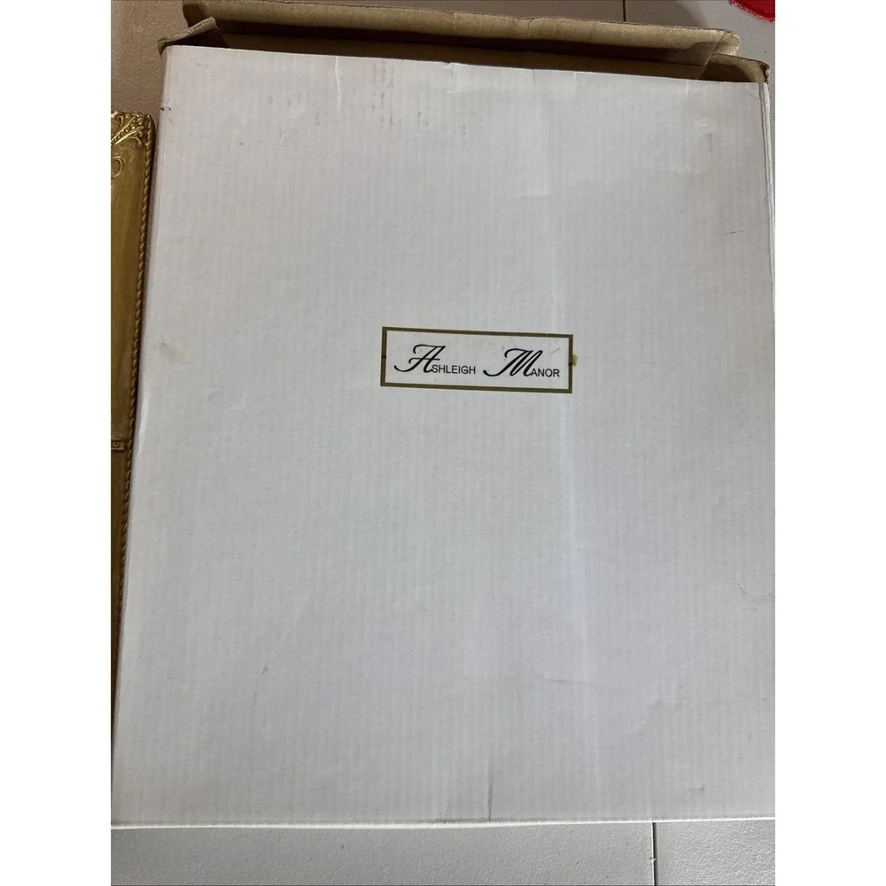 VTG Ashleigh Manor Photo Frame 8x10